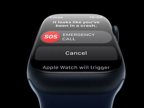 Apple Watch 8 vs 7 SOS