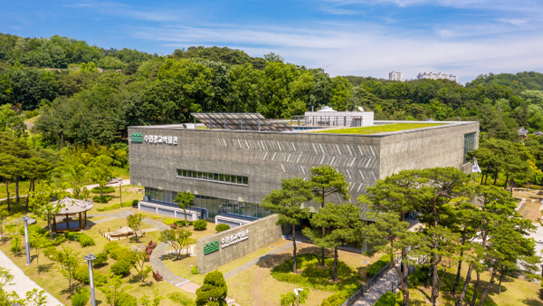 首爾新景點 水原光教博物館